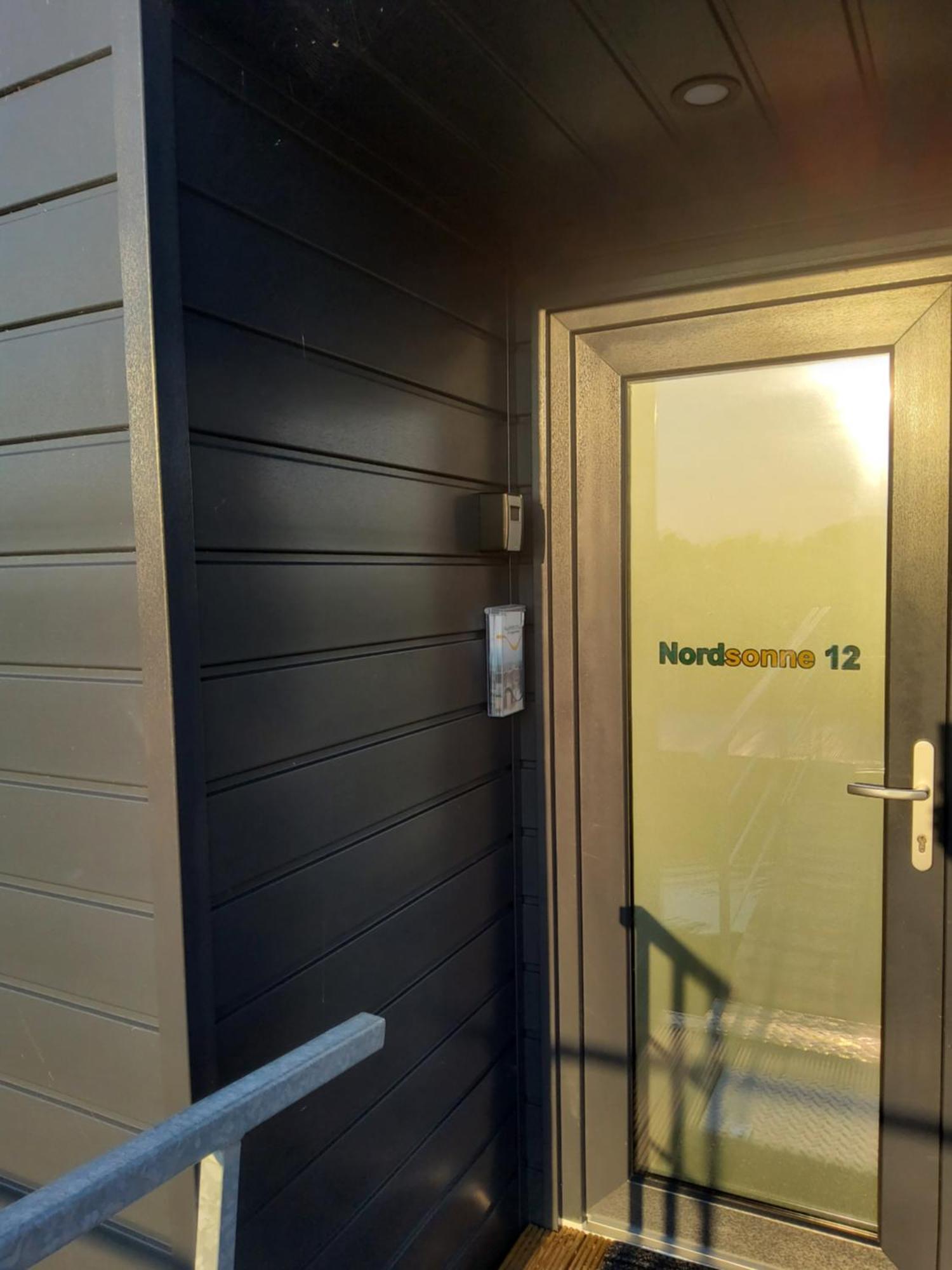 Apartment Hausboot - Nordsonne 11 *